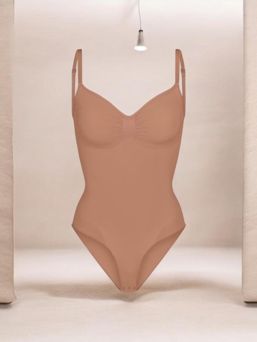 SKIMS $78 Sm NWOT SEAMLESS SCULPT BRIEF BODYSUIT Size:S Sienna